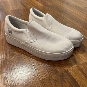 Hurley White Slip-On Sneakers with Elastic Panels